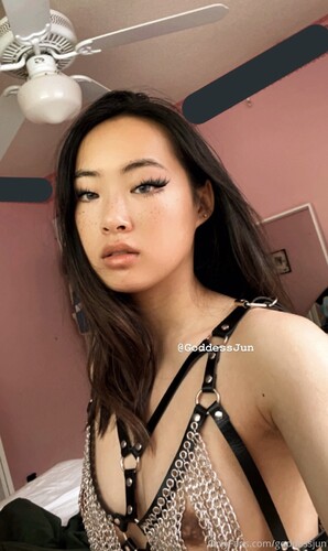 Goddess Jun Leaked Petite Asian